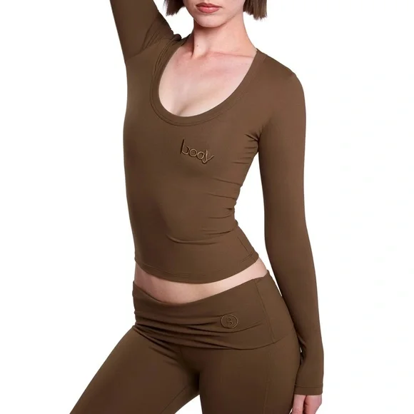 Body By Raven Tracy Yoga Set in Cinnamon - Picture 2 of 3